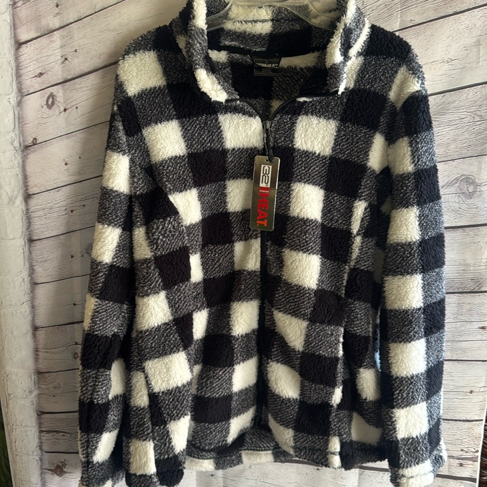 Women’s 32 Degrees Plaid Black/White Fleece Jacket